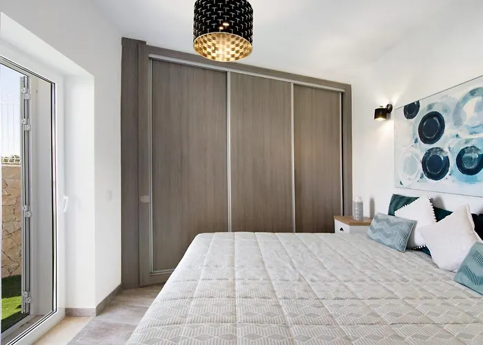 Feriehus Flora Algoz