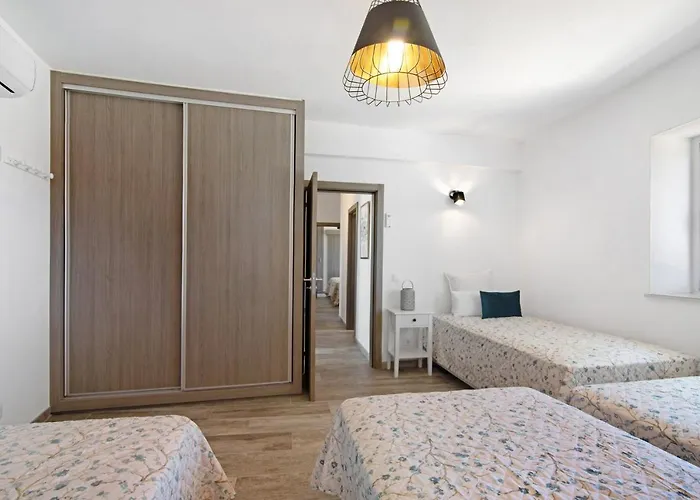 Flora Feriehus Algoz