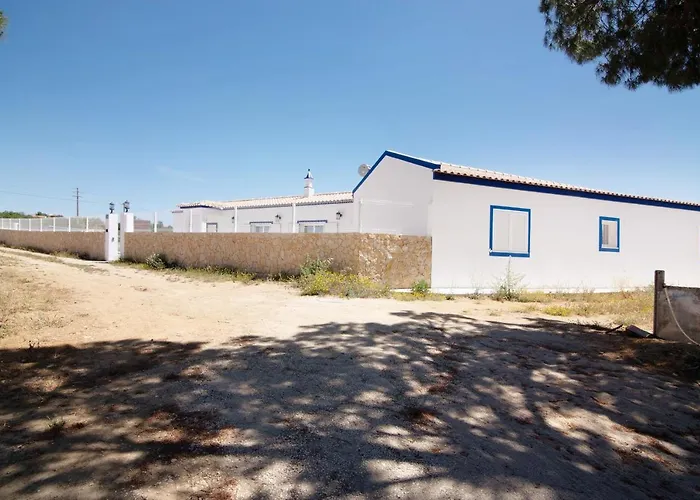 Flora Feriehus Algoz